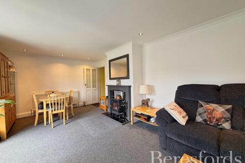 undefined, Gillam Way, Rainham, RM13