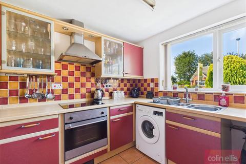 undefined, Elm Grove, Sherburn,