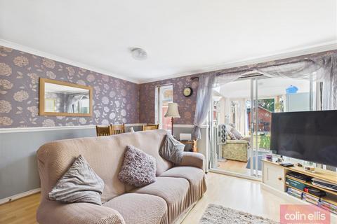 undefined, Elm Grove, Sherburn,