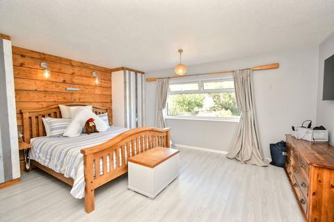 3 bedroom detached bungalow for sale, Ashbee Gardens, Herne Bay CT6