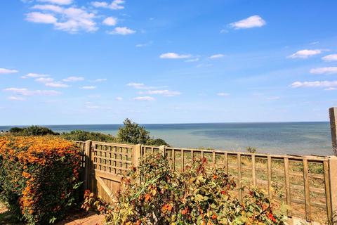 15 Ashbee Gardens, Herne Bay, CT6 6TY
