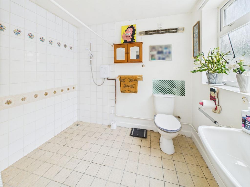 Ground Floor Shower Room