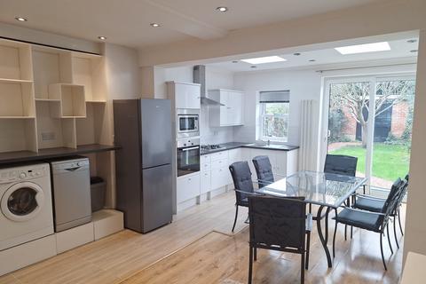 undefined, Florence Road, London SW19