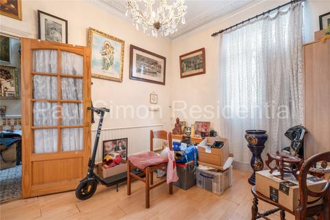 undefined, Lothair Road South, London, N4