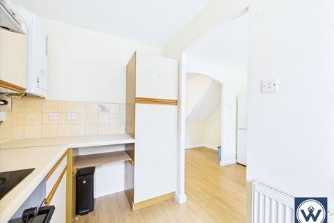 3 Burbridge Close, Manchester, M11 3DW