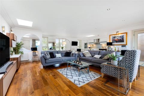 3 bedroom penthouse for sale, Westhaven, 1 Western Road, Canford Cliffs, Poole, BH13