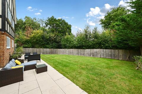 undefined, Hurst Court Gardens, Hastings