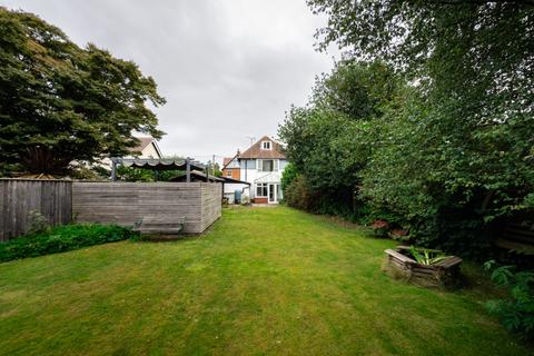 undefined, The Avenue, Felixstowe IP11