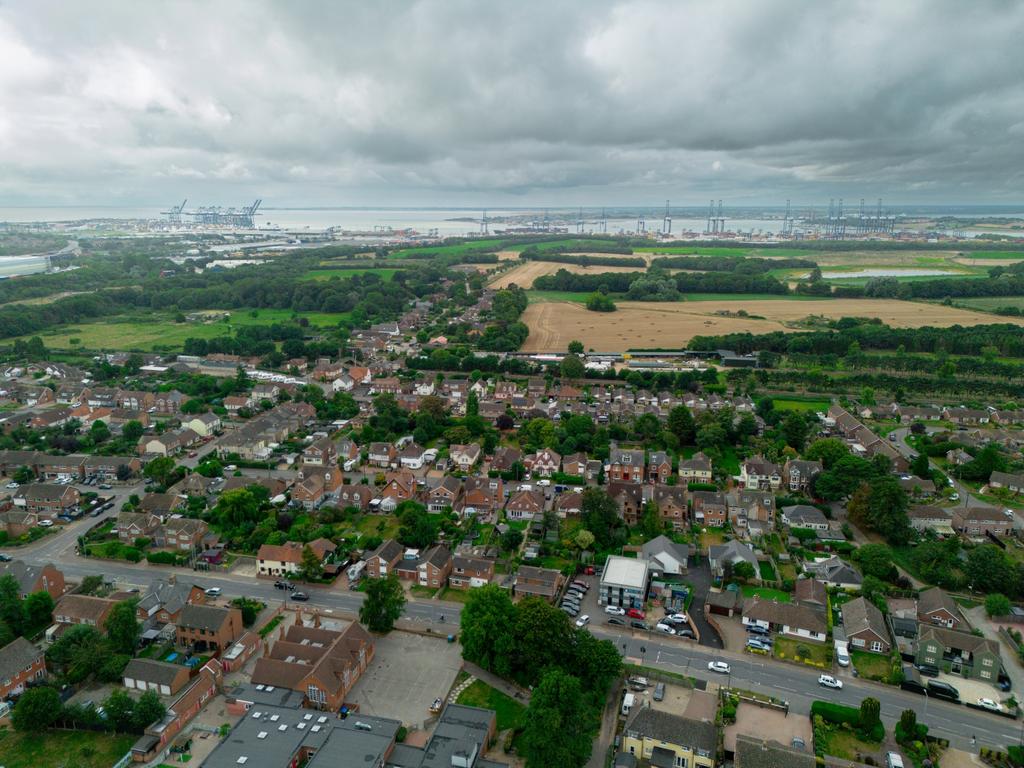 20250818090842 - DJI 0698 - 7 The Avenue, Trimley
