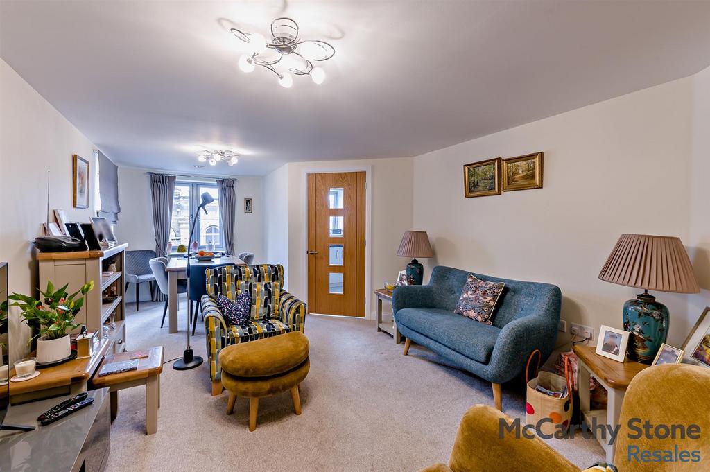 8661734-interior02-800.jpg