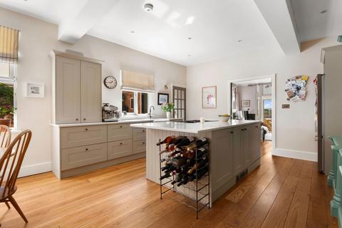 undefined, 96 Bath Road, Worcester.  WR5 3EW