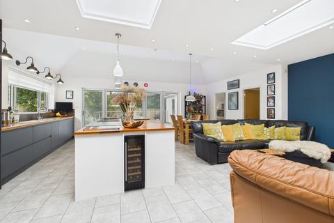 undefined, Main Street, Billinge, WN5