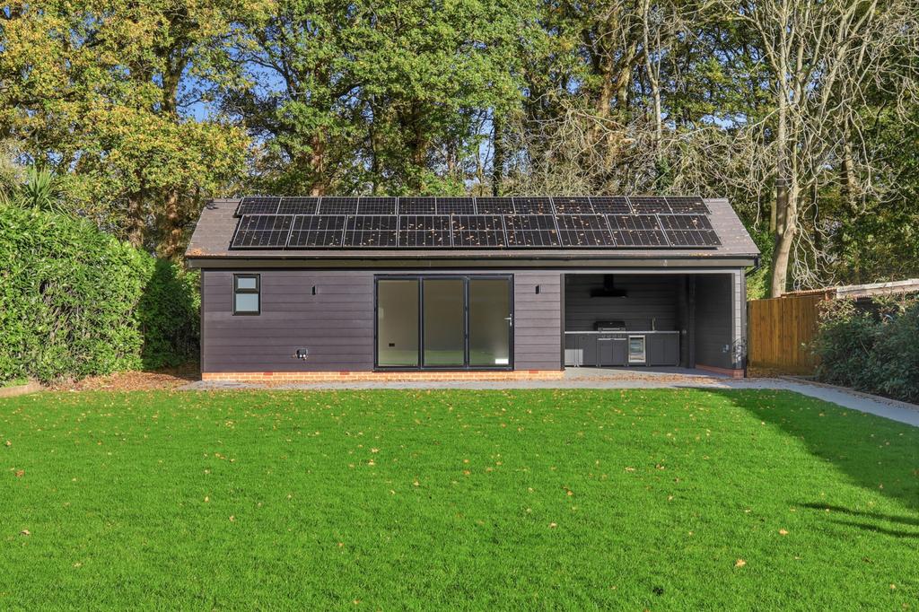 Outbuilding