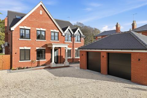 6 bedroom detached house for sale, Maypole Road, Wickham Bishops, CM8
