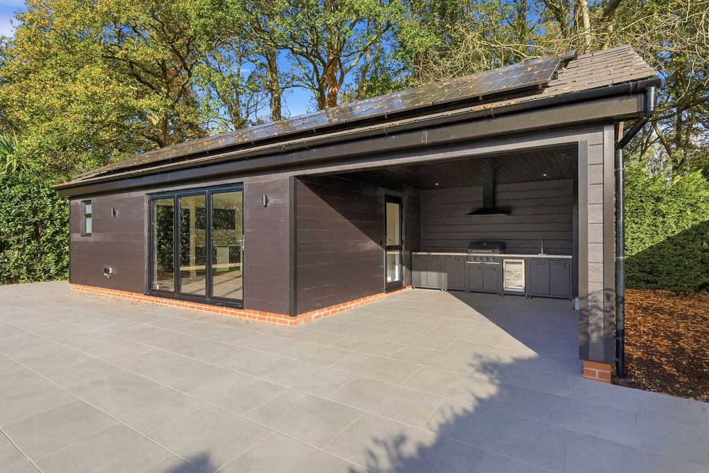 Outbuilding