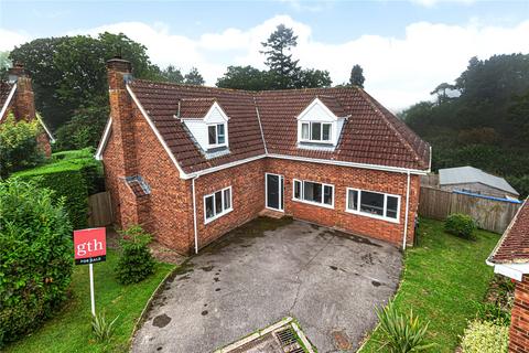 11 Bhutan Close, Honiton, EX14 2UP