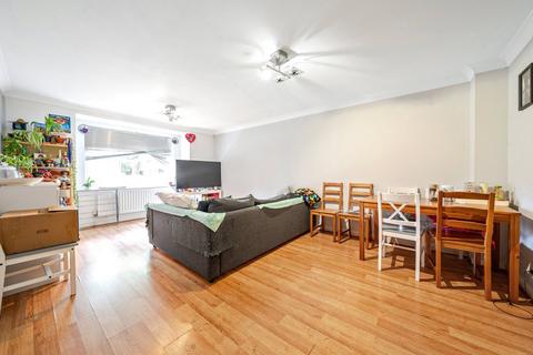 2 bedroom apartment for sale, Arborfield Close, London