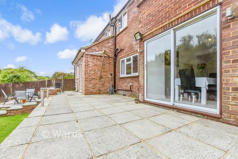 4 bedroom detached house for sale, Heather Drive, St Michaels, Tenterden, Kent