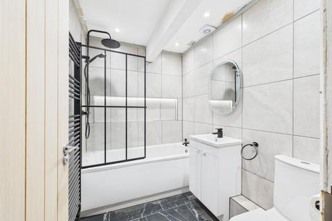 undefined, Tredworth Road, Gloucester, Gloucestershire, GL1