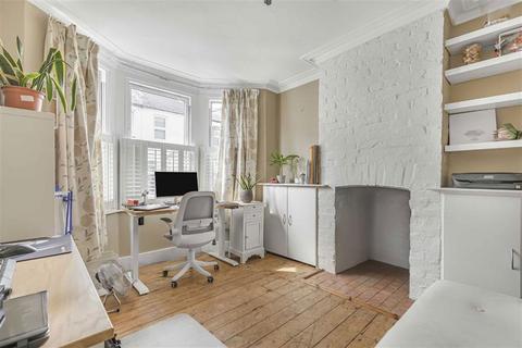 57 Stanley Gardens Road, Teddington, TW11 8SY