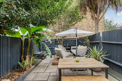 22 Westfield Road, London, W13 9JL