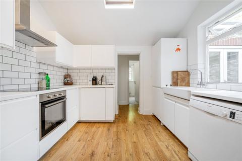 3 bedroom apartment for sale, Muswell Avenue, Muswell Hill, N10