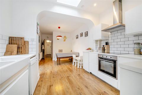 3 bedroom apartment for sale, Muswell Avenue, Muswell Hill, N10