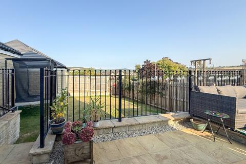 undefined, Scotgate Road, Holmfirth HD9