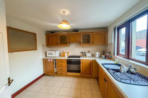 2 bedroom townhouse for sale, Fisher Green, Holmfirth HD9