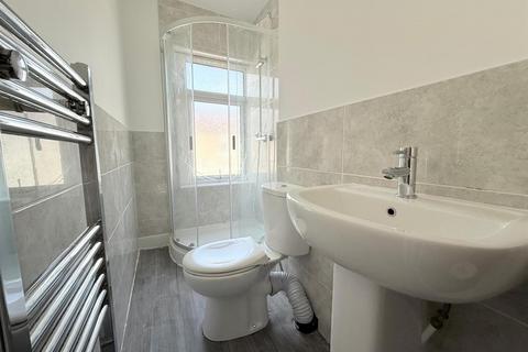 undefined, Room, Broadway, Lancaster