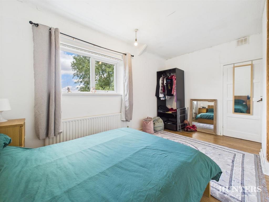 CAM03792 G0-PR0290-STILL014.jpg