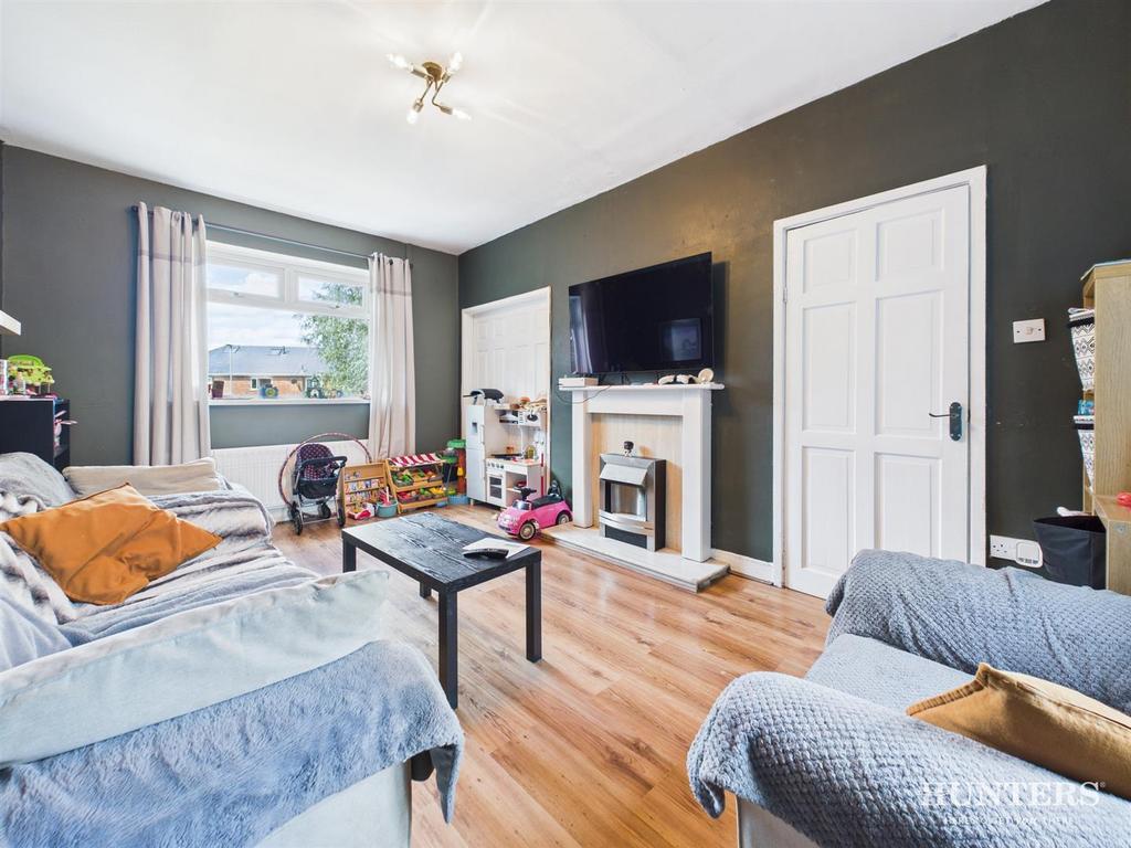 CAM03792 G0-PR0290-STILL002.jpg