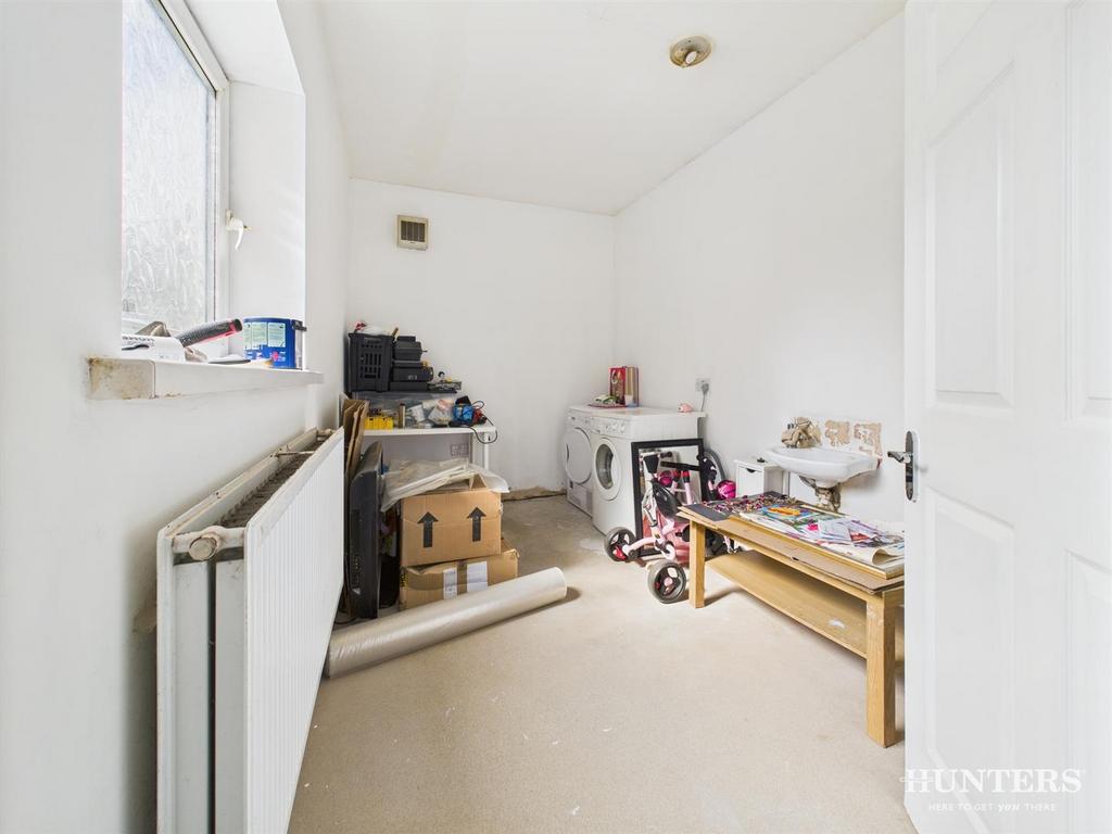 CAM03792 G0-PR0290-STILL008.jpg