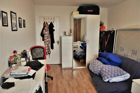 2 bedroom apartment to rent, Peregrine House Hall Street LONDON EC1V 7PR