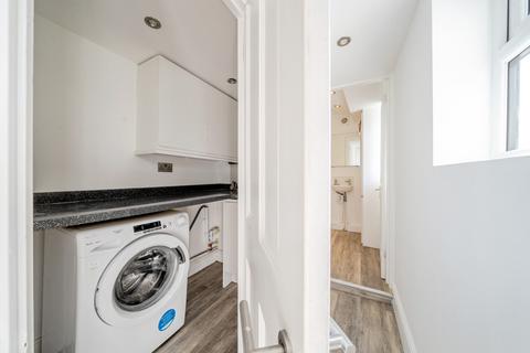 58 Frederick Place, London, SE18 7BH
