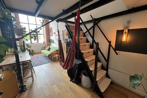 undefined, , Elisabeth Mill, Reddish