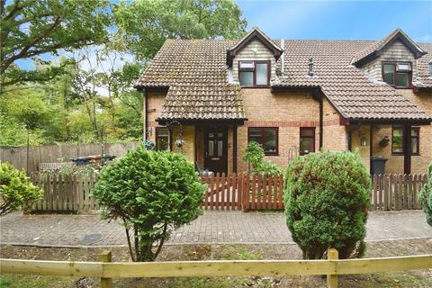 2 bedroom end of terrace house for sale, Fleming Court, Norton Welch Close, North Baddesley, Southampton