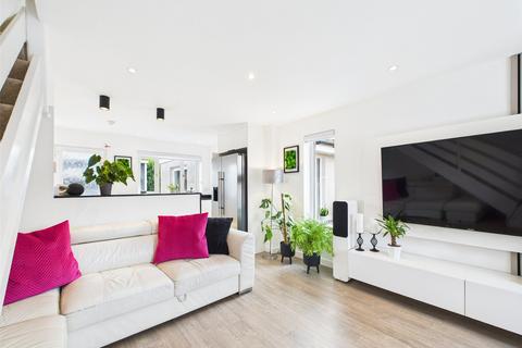 undefined, West Pilton Loan, Edinburgh, Midlothian, EH4
