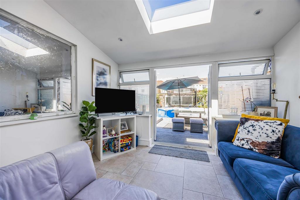 40 Ophir Road, Portsmouth-Small-Portico Marketing-A