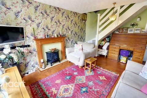 3 bedroom semi-detached house for sale, Manor Drive, Leicester