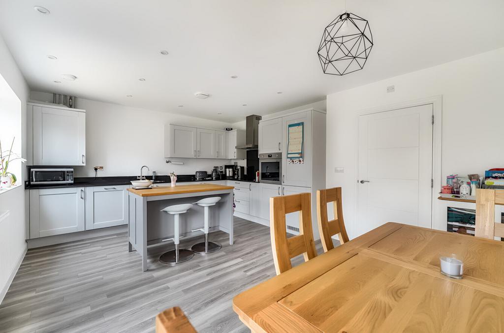 1340422-9-68a35b7...