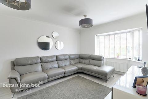 5 bedroom detached house for sale, Talbot Way, Nantwich