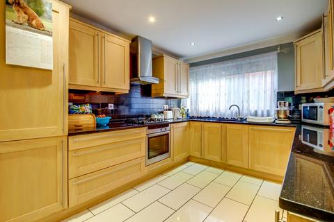 3 bedroom terraced house for sale, Northwood HA6