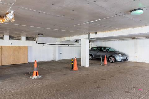 Property to rent, Inverness Terrace, Bayswater, London, W2