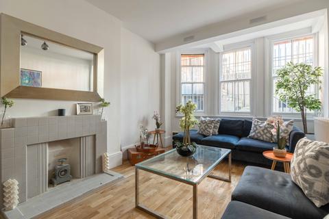 3 bedroom flat to rent, Cadogan Square, Knightsbridge, London, SW1X