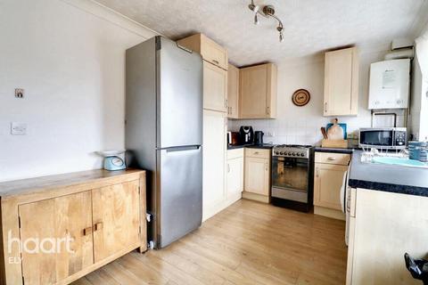 undefined, St Andrews Close, Sutton