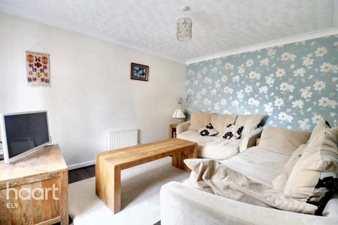 2 bedroom semi-detached house for sale, St Andrews Close, Sutton