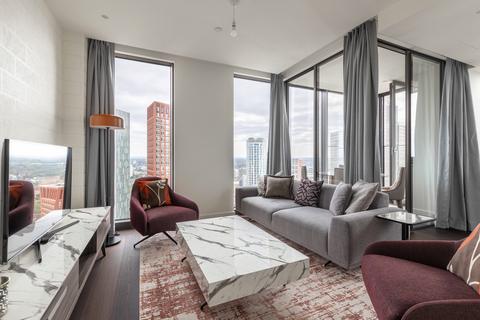 2 bedroom flat to rent, Bondway, London, SW8