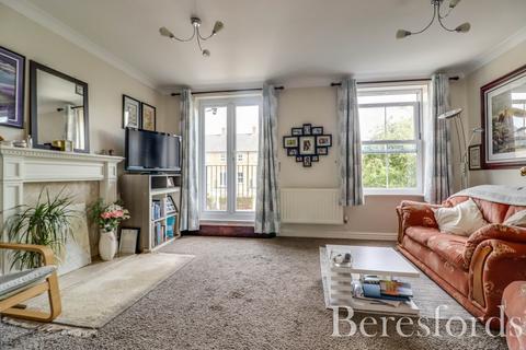5 Hadfield Drive, Black Notley, Braintree, CM77 8XW