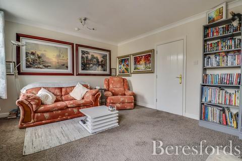5 Hadfield Drive, Black Notley, Braintree, CM77 8XW